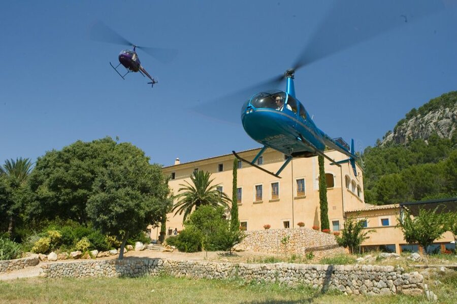 Mallorca: Scenic Helicopter Tour Experience - Who should choose this flight