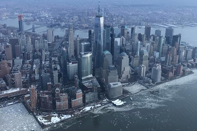 Manhattan Helicopter Sightseeing Tour - Audio commentary and the view through the windows