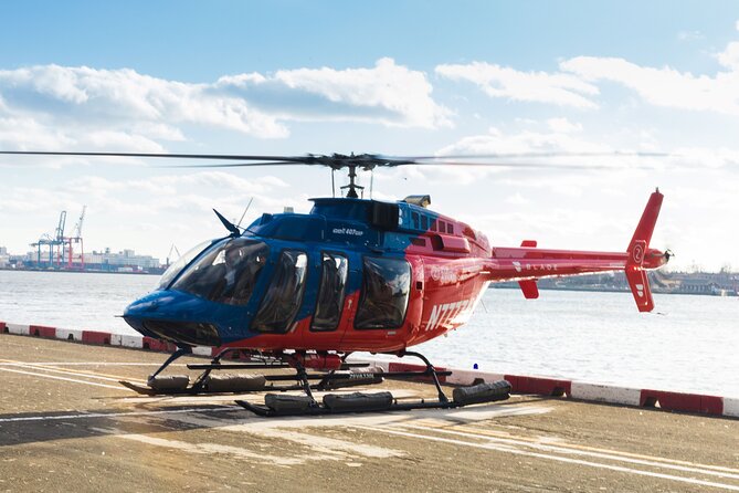 Manhattan Helicopter Sightseeing Tour - Why the six-person limit matters