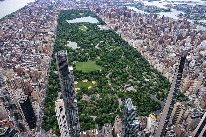 Manhattan Helicopter Tour from Westchester (Shared) - What the first minutes in the air feel like