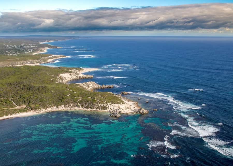 Margaret River: 30 min scenic helicopter flight - Surfer’s Point and Margaret River’s surf coast
