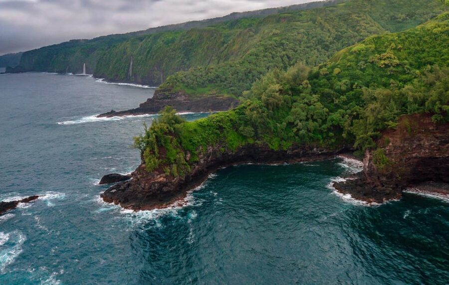 Maui and Molokai: Spectacular Helicopter Tour - What Your $559 Helicopter Tour Buys You