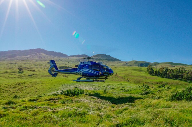 Maui & Molokai Spectacular with Exclusive Landing Helicopter Tour - Crossing to Molokai’s giant sea cliffs