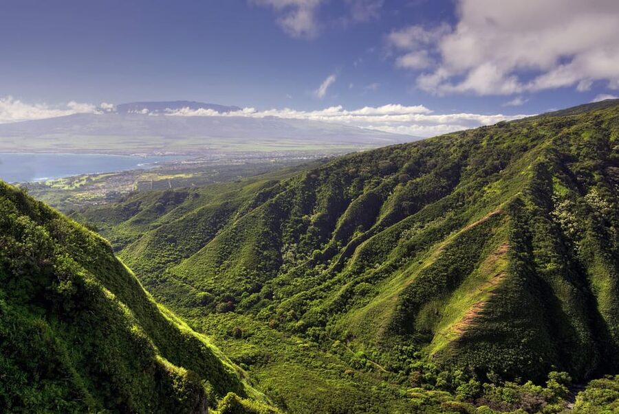 Maui: Waterfalls of West Maui and Molokai Helicopter Tour - Is $419 a good value for 50 minutes?