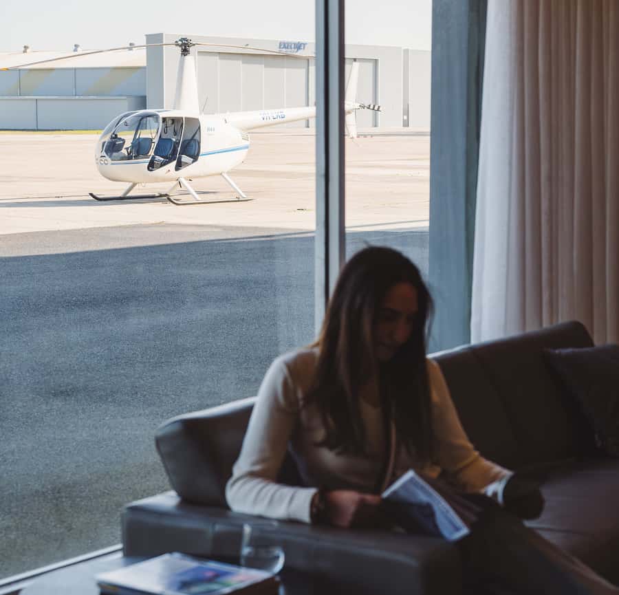 Melbourne: Helicopter Tour to 12 Apostles & Great Ocean Rd - Landing at the Twelve Apostles