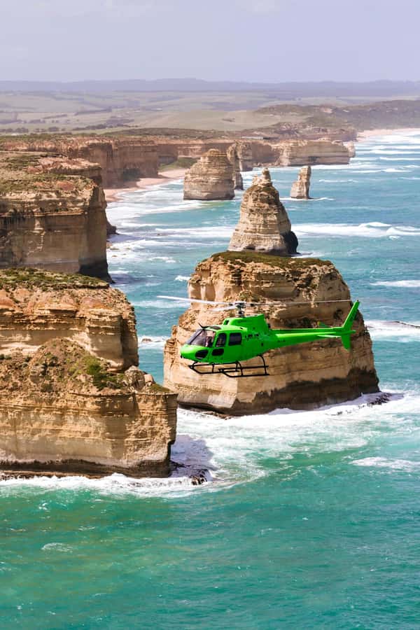 Melbourne: Private Helicopter Flight to the 12 Apostles - What you actually see from the air
