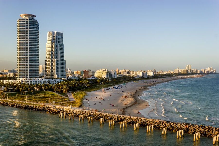 Miami: 30-Minute Helicopter Tour - Beach, Downtown & Islands - Price, timing, and who gets the best value