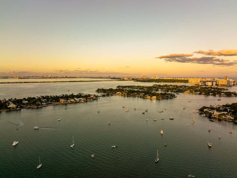 Miami: Private Sunset Helicopter Tour - Virginia Key and Key Biscayne in the evening light