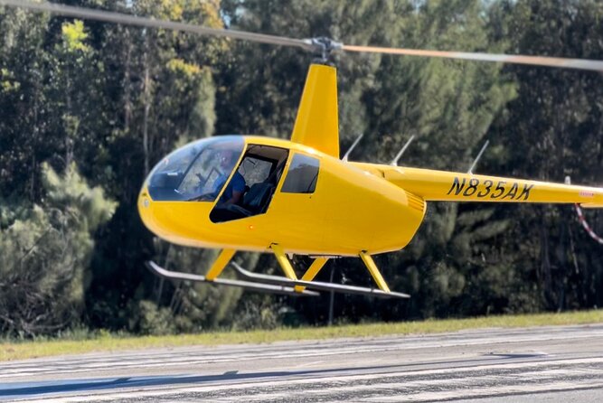 Miami Sightseeing Helicopter Tour Ride things to do Miami Beach - Biscayne Bay and the island chain