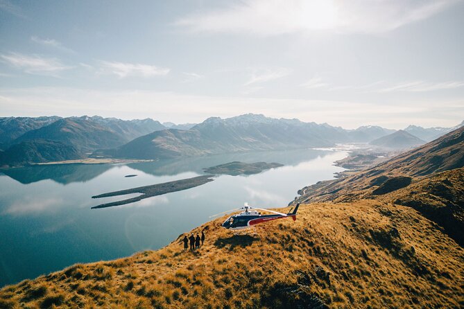 Milford Sound Helicopter and Cruise Tour from Queenstown - The alpine landing is the quiet pause