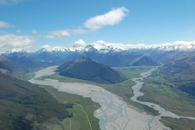 Milford Sound Helicopter Flight and Cruise from Queenstown - Milford Sound from the air and the water