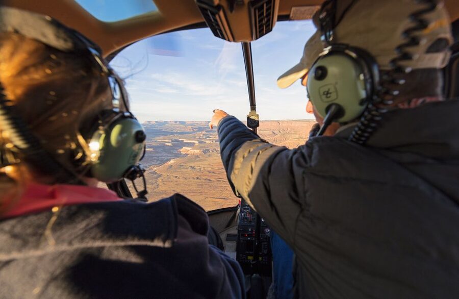 Moab: Grand Helicopter Tour - Deadhorse Point and the Colorado River