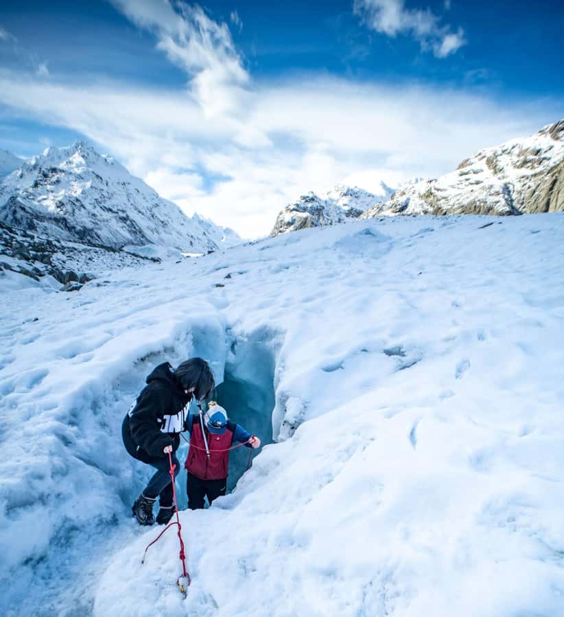 Mount Cook: 3 Hour Heli Hike to the Tasman Glacier - What guides and equipment add to the experience
