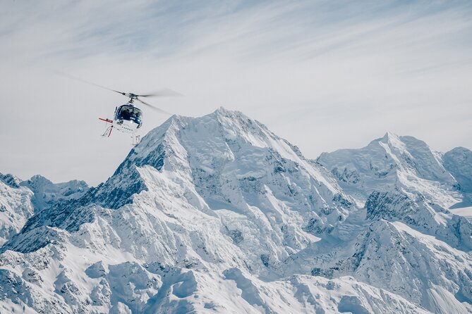 Mount Cook and The Glaciers 55-Minute Helicopter Flight - The Tasman Glacier and its ancient lake