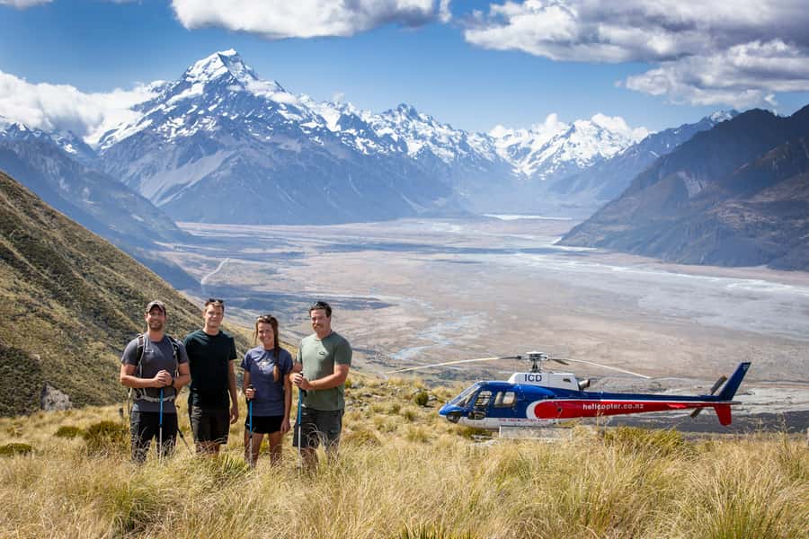 Mount Cook: Glentanner High Country Heli Hike - Landing high on Glentanner Station