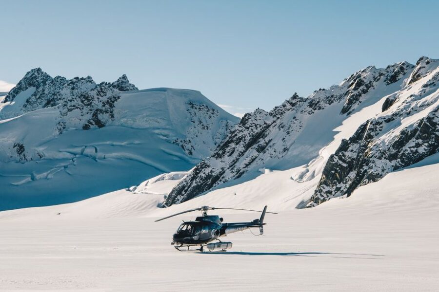 Mount Cook: Scenic Helicopter Flight with Alpine Landing - Getting out on the mountain
