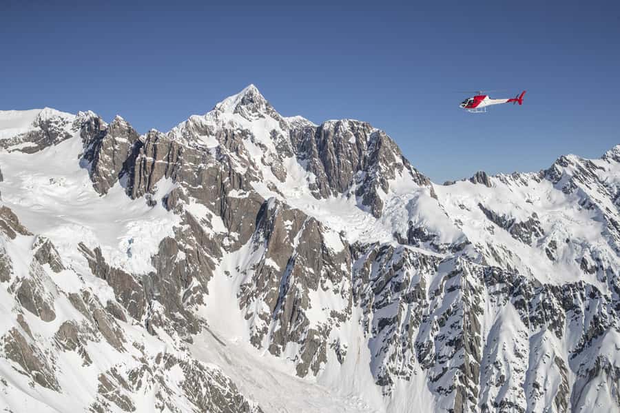 Mount Cook: Tasman Glacier Helicopter Flight - Seeing the Hochstetter Icefall from above