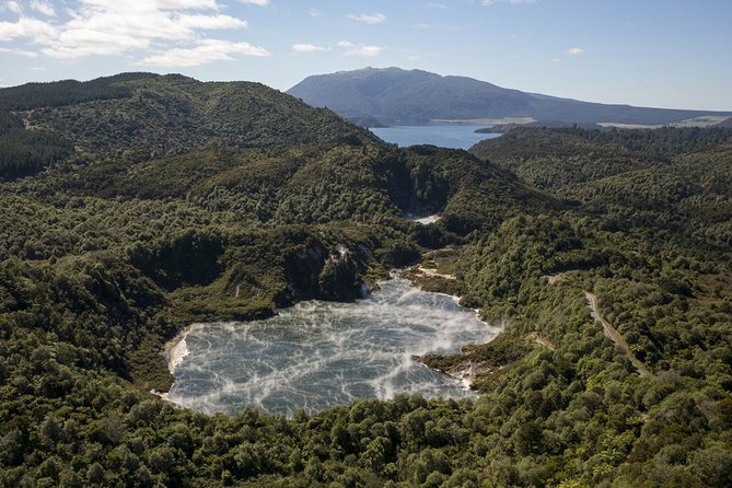 Mount Tarawera Volcanic Adventure by Helicopter - How this compares with ground sightseeing