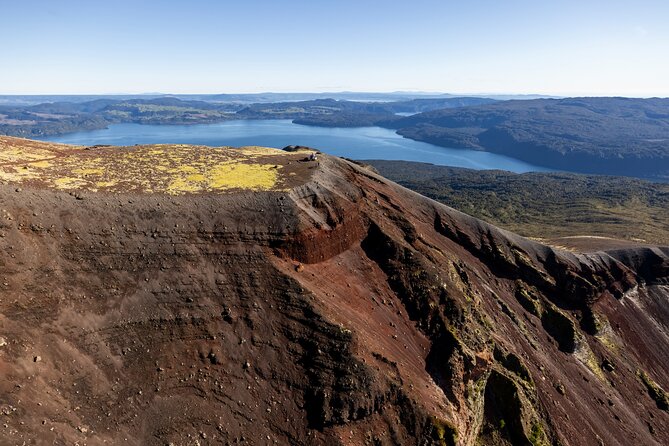 Mount Tarawera Volcanic Adventure by Helicopter - A 20-minute flight with a lot to see