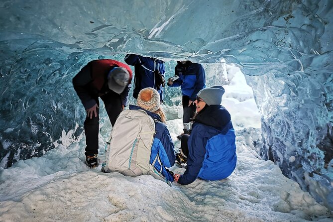 Mt Cook Small Group Tour & Heli Hike Combo from Queenstown - Through the Kawarau Gorge to Cromwell