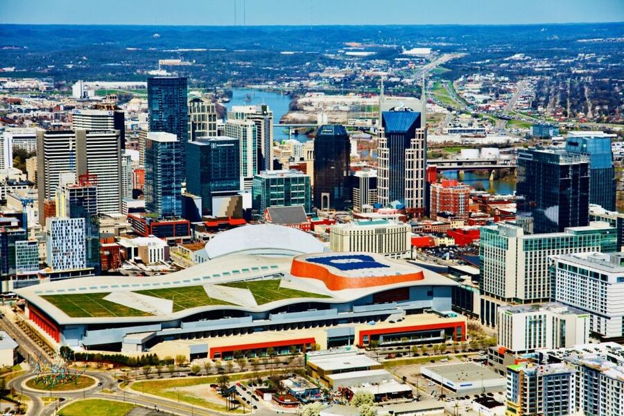 Nashville: Downtown Helicopter Experience - Vanderbilt, Fort Negley, and the Parthenon