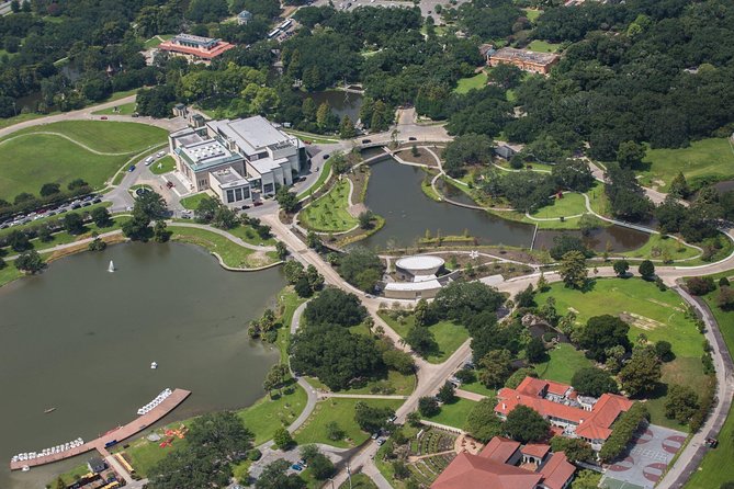 New Orleans Helicopter City Tour - Why the three-person limit matters