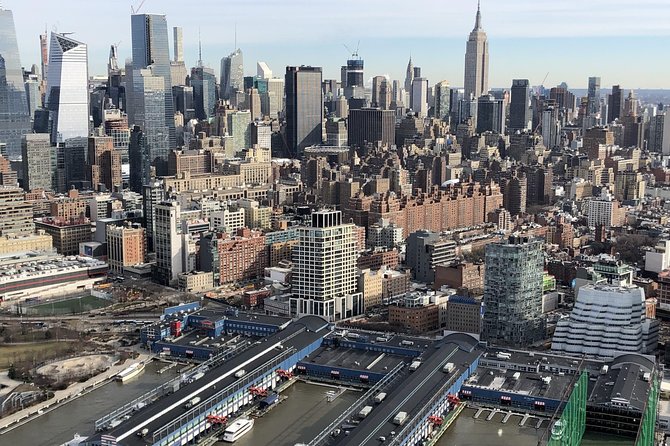 New York City Skyline Helicopter Tour from New Jersey - The helicopter experience and the crew