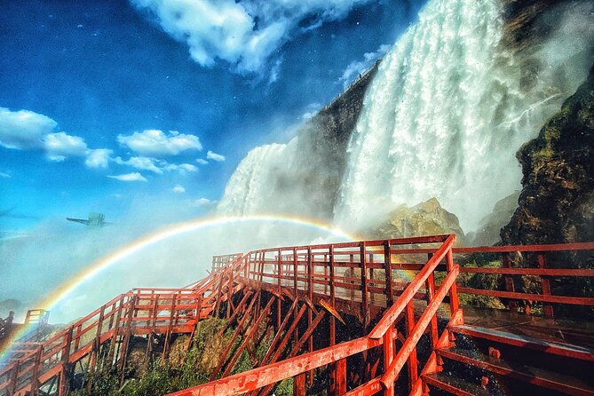 NF USA - Luxury Helicopter Tour with Maid of the Mist & Lunch - Horseshoe Falls and Luna Island on Foot