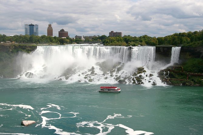 Niagara Falls Canada Tour: Helicopter, Boat, Behind Falls & Lunch - Walking, weather, and what to bring