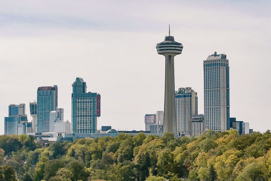 Niagara Falls, ON: Helicopter Ride with Boat & Skylon Lunch - Small-group transport is the real convenience