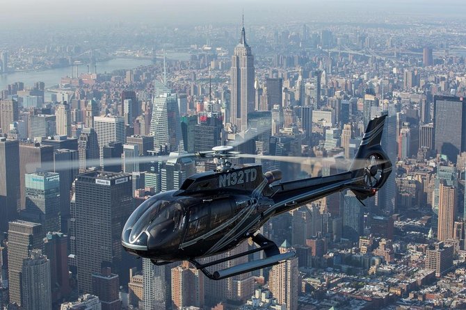 NY Helicopter Tour: Manhattan & Brooklyn (Heliport Fees Incl.) - Upper Manhattan, the Bronx, and the Hudson