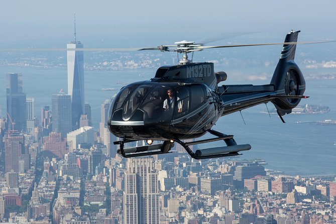 NY Helicopter Tour: Manhattan Highlights (Heliport fees Incl.) - The harbor, Statue of Liberty, and Ellis Island