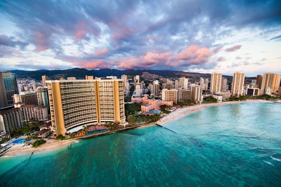 Oahu: Helicopter Tour with Doors On or Off - Weather, comfort, and the pilot’s role