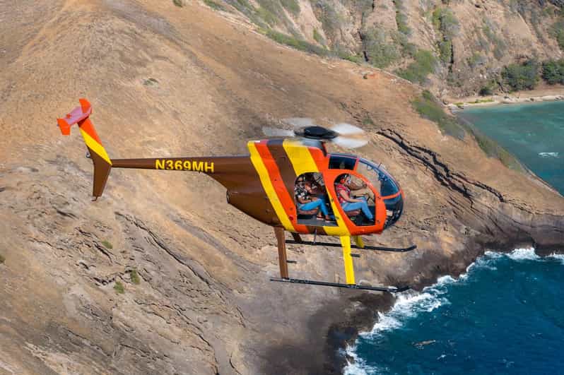 Oahu: Magnum P.I. Doors-Off Helicopter Tour - Honolulu Harbor and the first city views