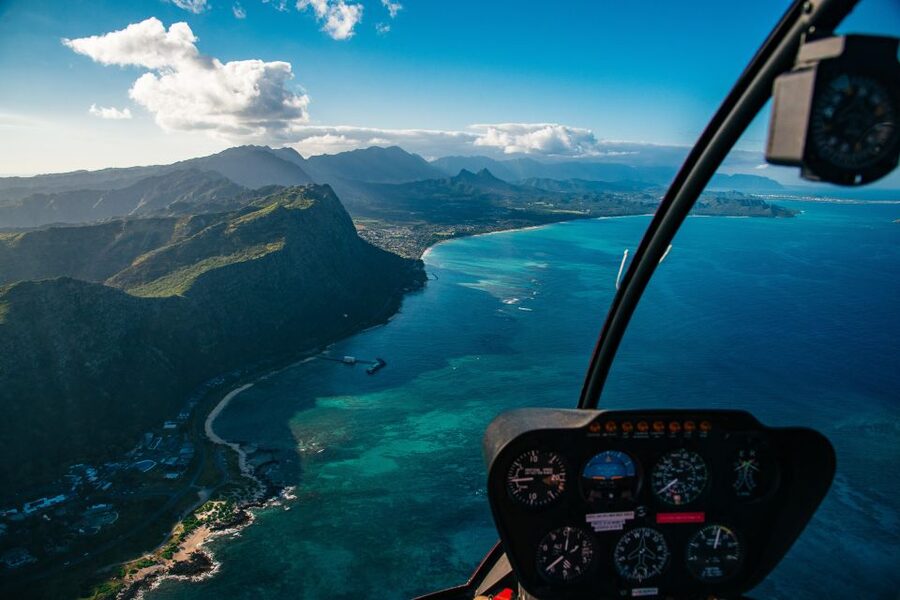 Oahu: Path to Pali 30-Minute Doors On or Off Helicopter Tour - Why this short flight covers so much of Oahu