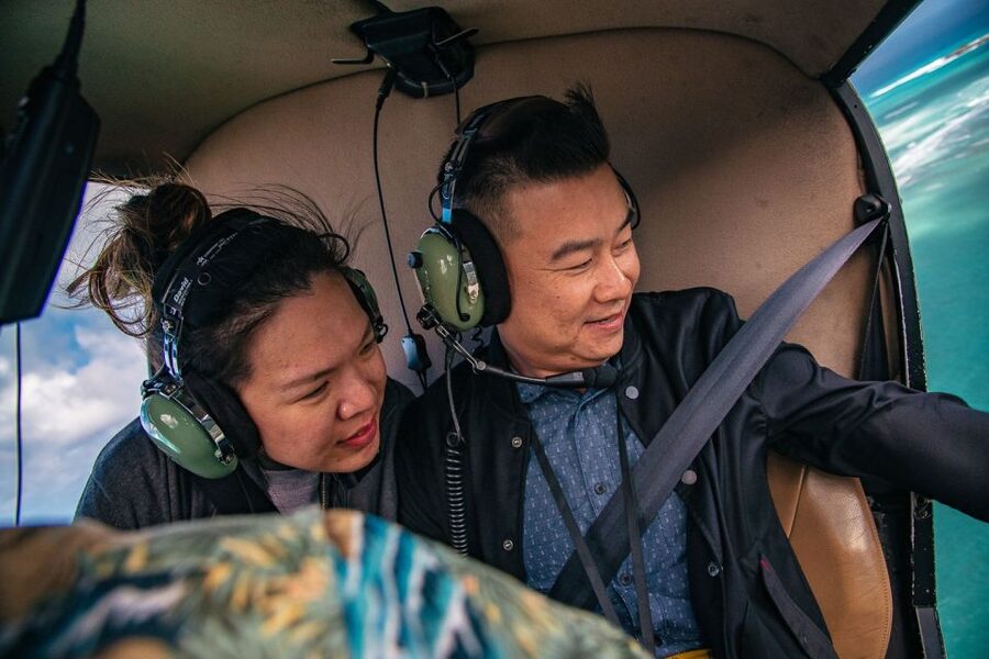 Oahu: Waikiki 20-Minute Doors On / Doors Off Helicopter Tour - Arriving at Rainbow Helicopters