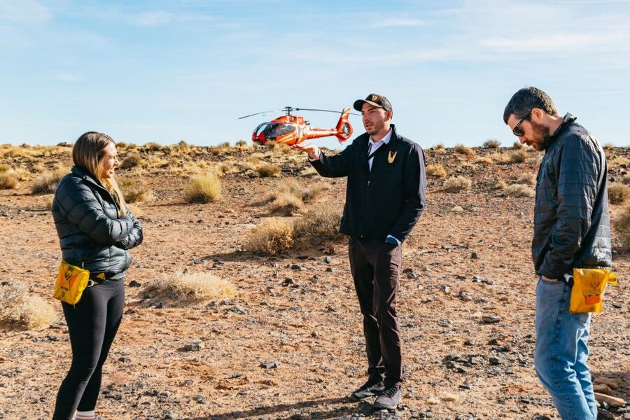 Page: Horseshoe Bend Helicopter Flight & Tower Butte Landing - Horseshoe Bend from the air