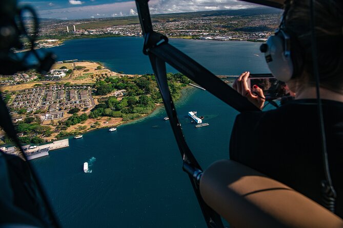 Path to Pali Passage - 30 Min Helicopter Tour - Doors Off or On - Nuʻuanu Valley and the Pali cliffs