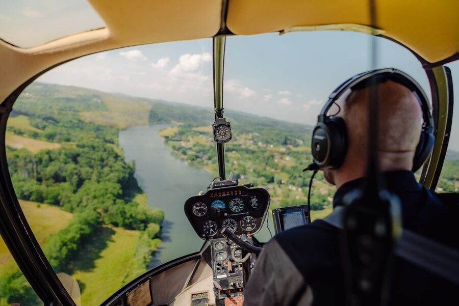 Pigeon Forge: Smoky Mountain and Lake Helicopter Trip - Cove Mountain and the Wears Valley turn