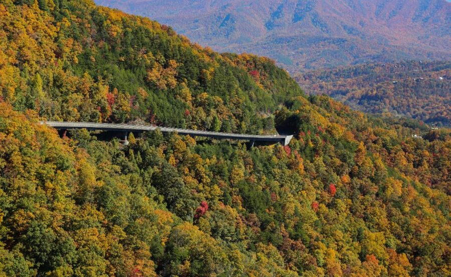 Pigeon Forge: Wears Valley Helicopter Tour - Cruising Along Wears Valley