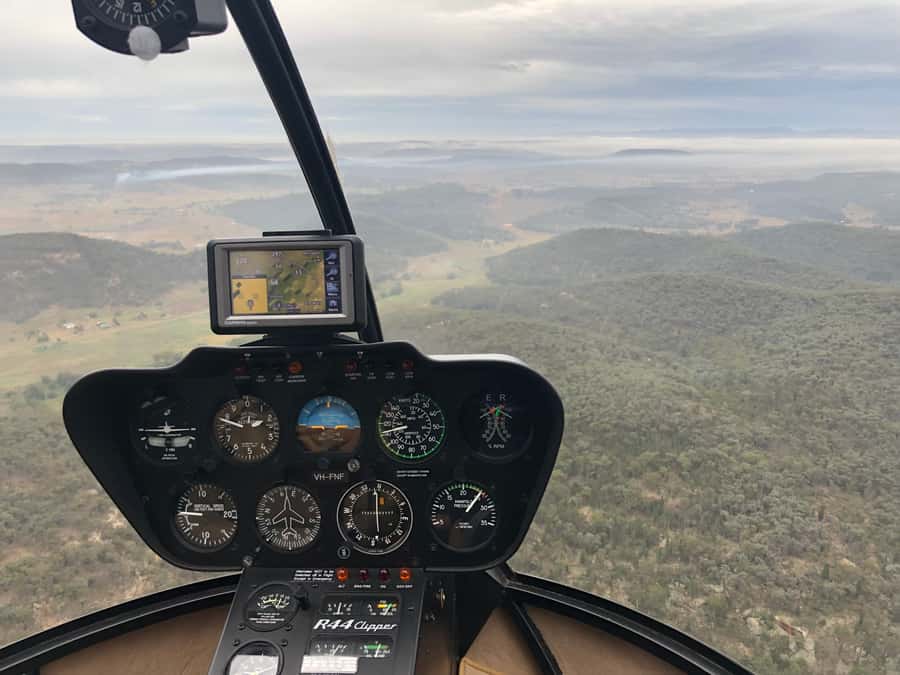 Pokolbin: 10-minute Helicopter Scenic Flight Hunter Valley - Taking off near Cessnock Information Centre