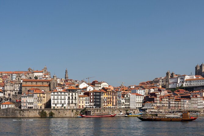 Porto 360°: Helicopter Flight, Guided Walking Tour & River Cruise - Seeing Porto from the helicopter