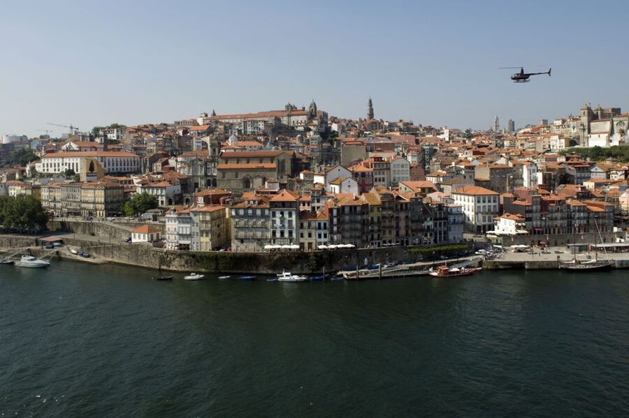 Porto Atlântico Helicopter Tour - Health, age, and weight limits