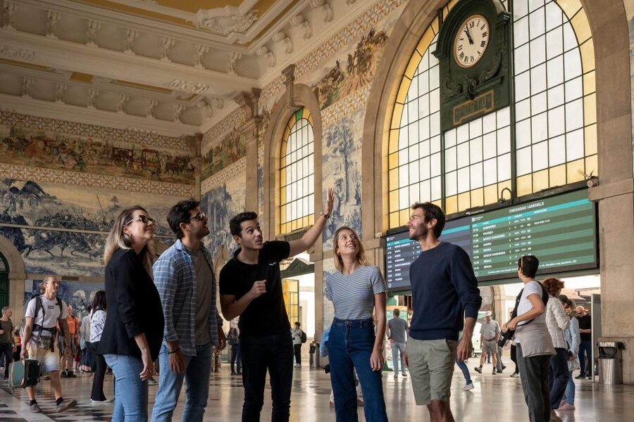Porto: Helicopter Ride, Guided Walking Tour & River Cruise - Key points at a glance