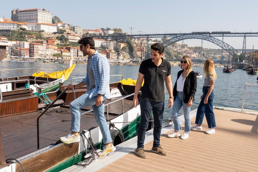 Porto: Helicopter Ride, Guided Walking Tour & River Cruise - Should you book this Porto combination tour?