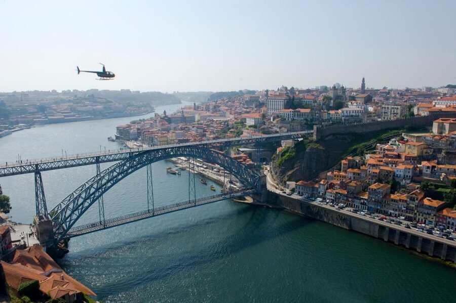 Porto’s Panoramic Helicopter Flight 10 Minutes - Key points at a glance