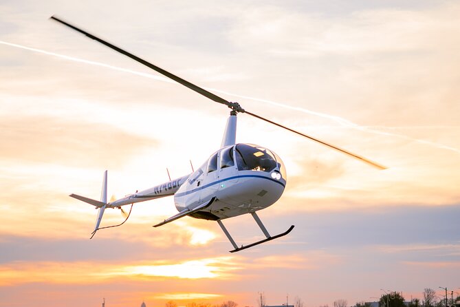 Private Downtown Milwaukee Helicopter Ride - Key points to know before you book