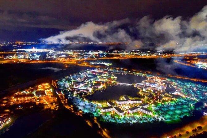 Private Helicopter 77 Miles Fireworks Tour over all Theme Parks - Starting at MaxFlight Helicopters in Kissimmee