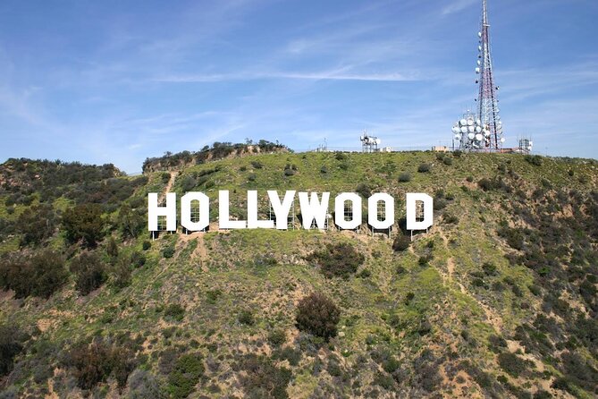 Private Helicopter Ride to Hollywood Sign - Who will get the most from this flight