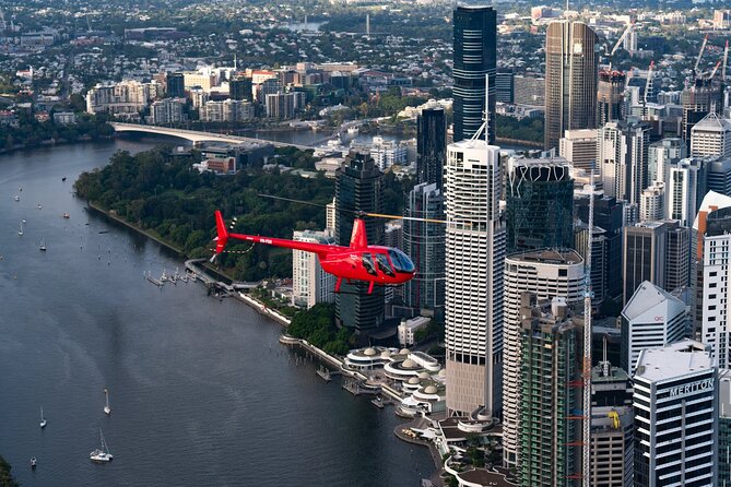Private Helicopter Scenic Tour of Brisbane - 25min - Brisbane River at 1,000 feet